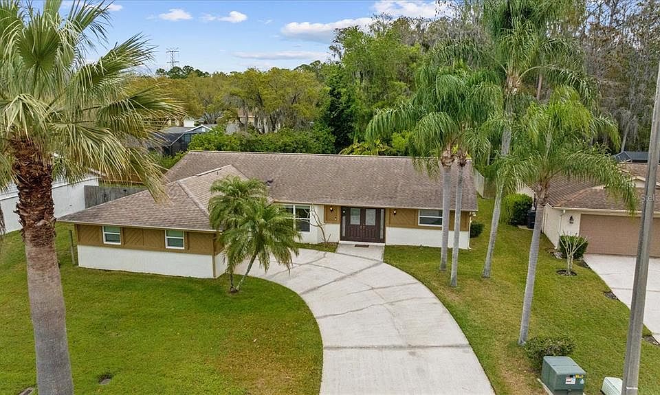 1st image of 805 Jacaranda Dr