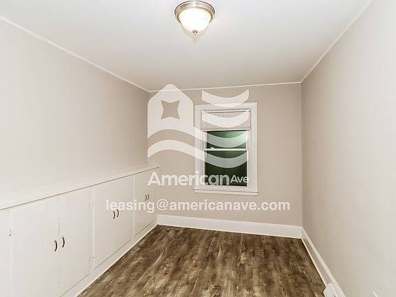 5-Dining Room