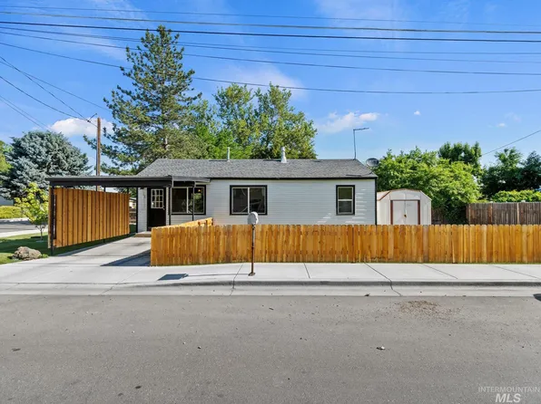 504 E 7th St, Emmett, ID 83617