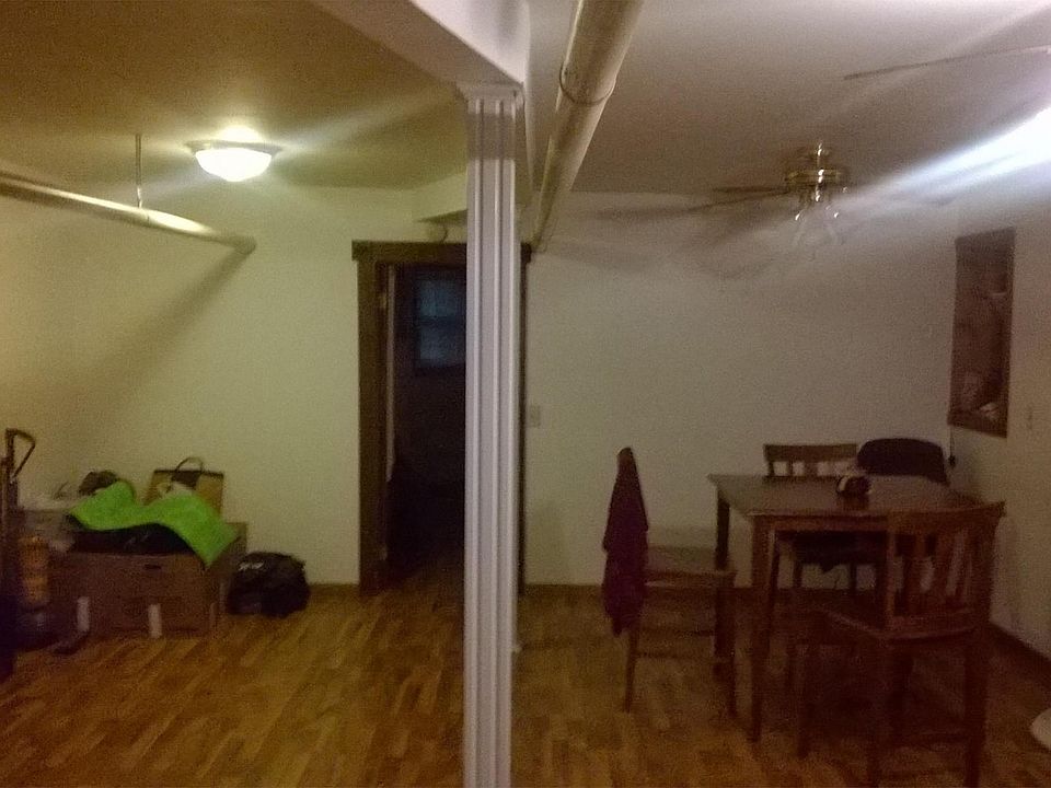Building Photo 4