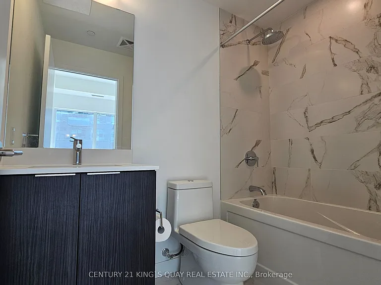 7 Golden Lion Hts #824 — Photo 18