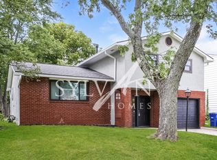 2753 Brownfield Rd, Columbus, OH 43232