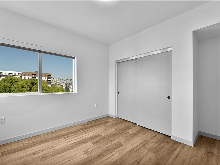 1240 Magnolia Ave #201 — Photo 13