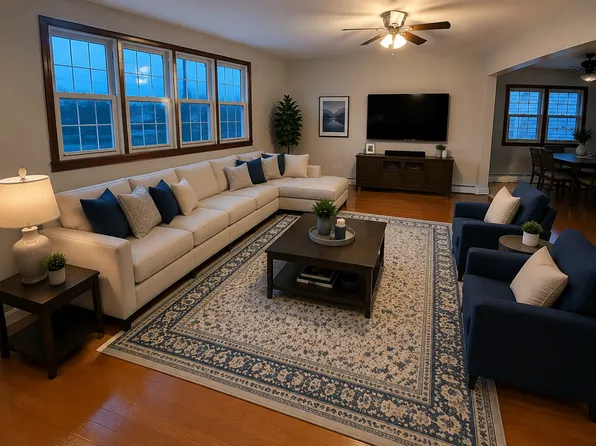41 W 7th St #1, Bayonne, NJ 07002