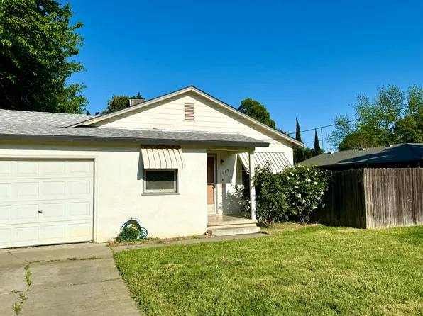 1019 3rd St, Woodland, CA 95695