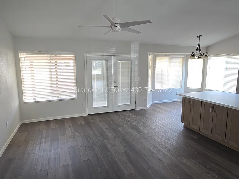 15284 N 63rd Dr — Photo 3