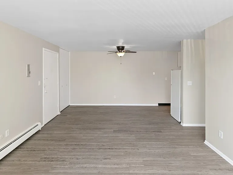 Groveland Apartment Partners (B)- Groveland Apartment Partners, LLC — Photo 25