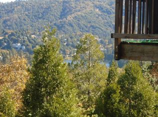 23842 Scenic Dr, Crestline, CA 92325