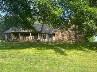60 Quail Hollow Dr, Dyersburg, TN 38024