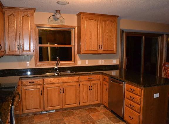 5th image of 2739 Lisbon Avenue Ct N