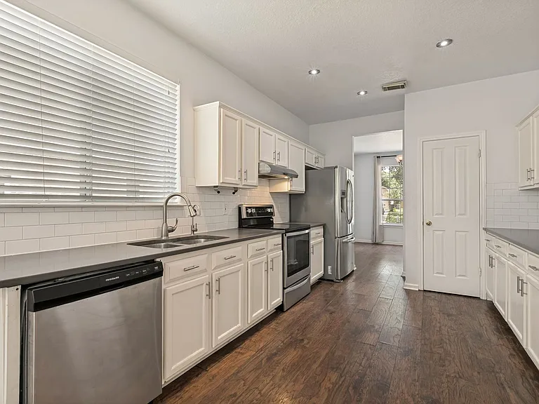 3027 Fall Mist Dr — Photo 11