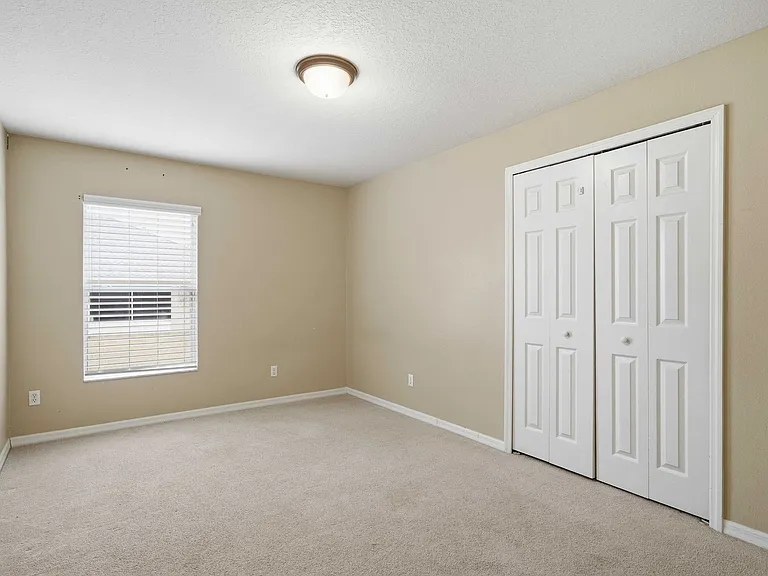 57 Pine Dr — Photo 40
