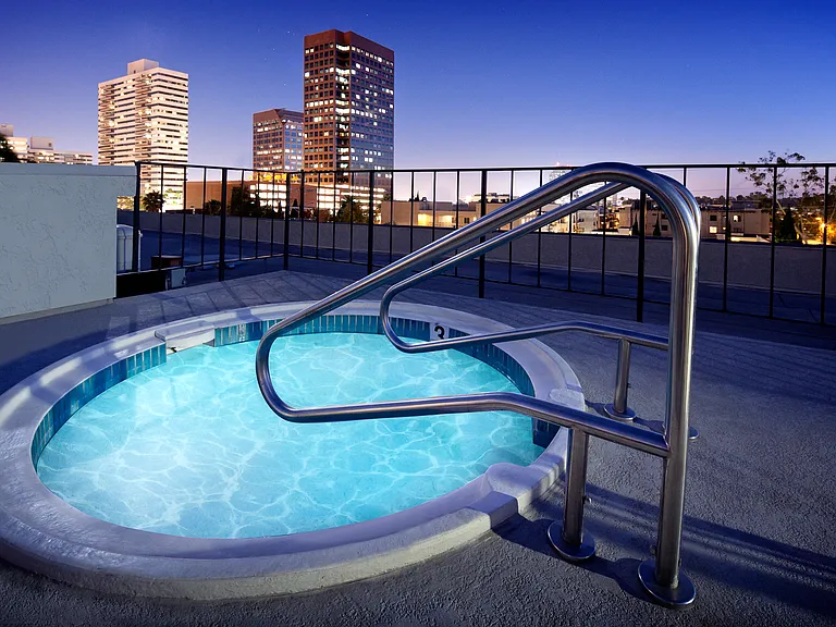 Rooftop spa