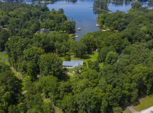 105 Arrow Shores Ct, Chapin, SC 29036