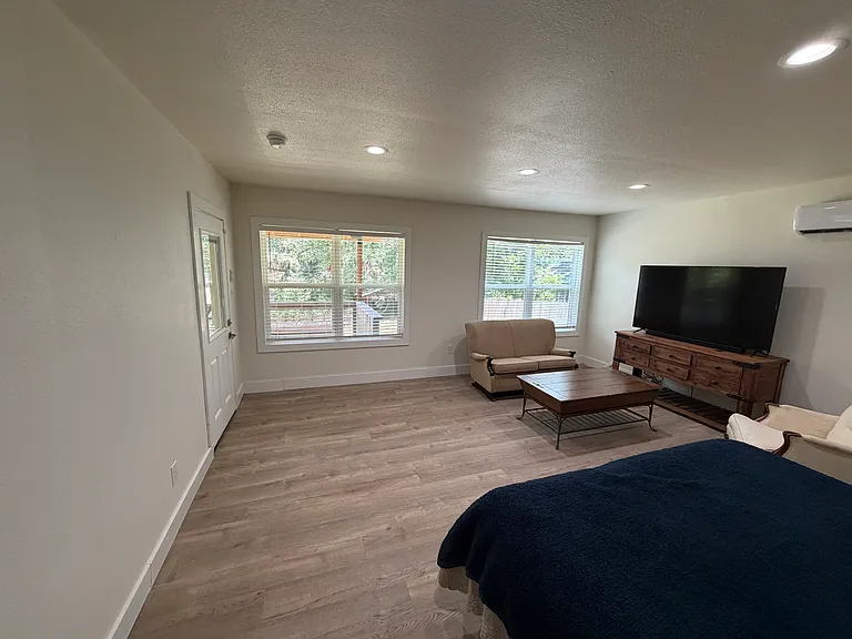 114 Ricky Rd — Photo 8