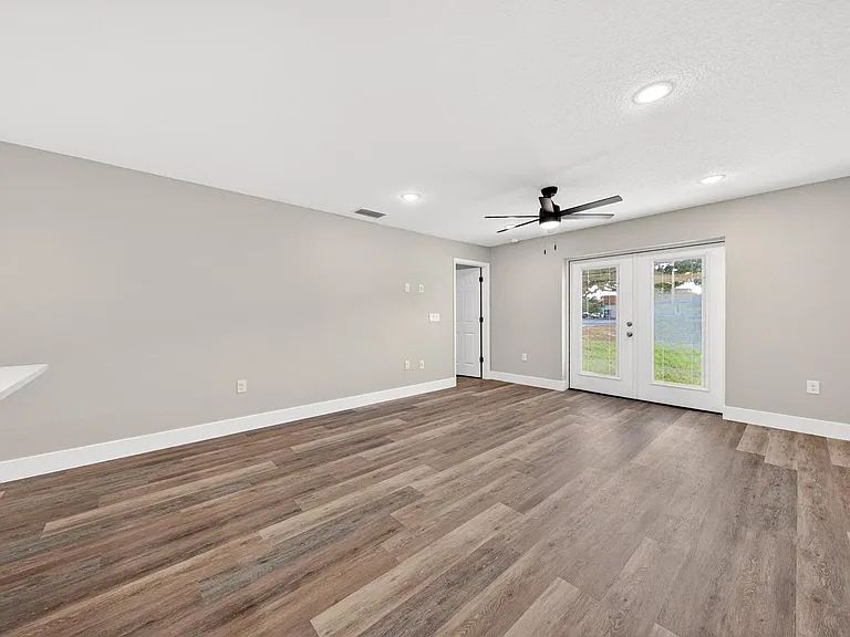 32629 Vista Ave — Photo 53
