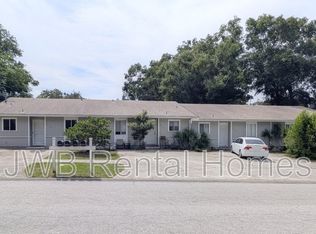 9110 Leahy Rd, Jacksonville, FL 32216