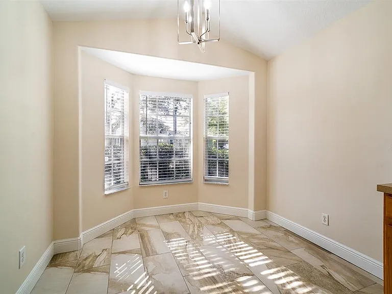 13518 Briarmoor Ct — Photo 4