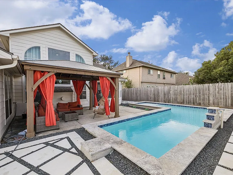 11306 Avon Pl — Photo 23