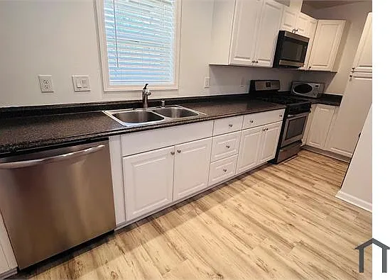 1 bed, 600 sqft, $2,000 — Photo 3