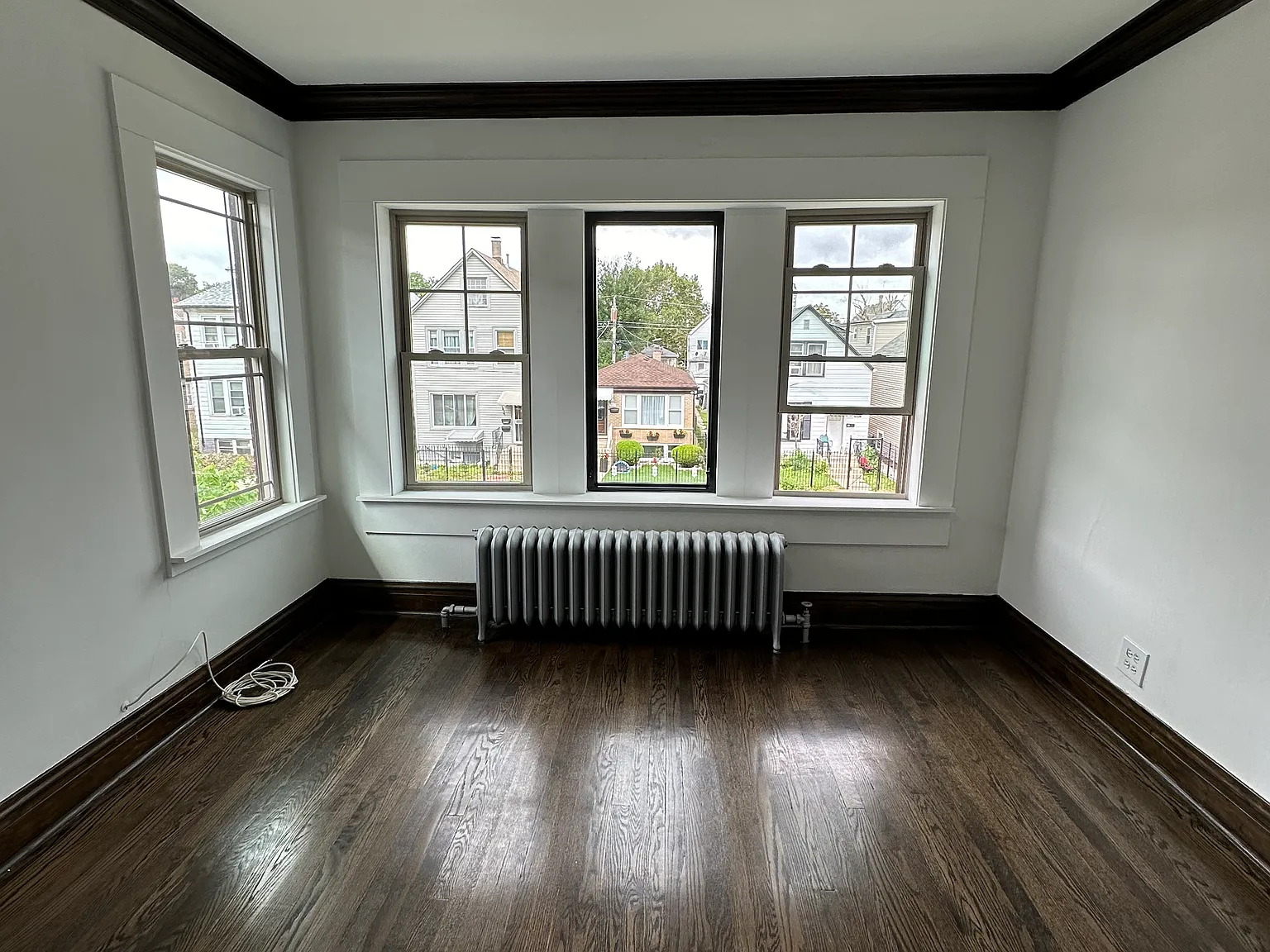 2 bed, 900 sqft, $1,650 — Photo 1