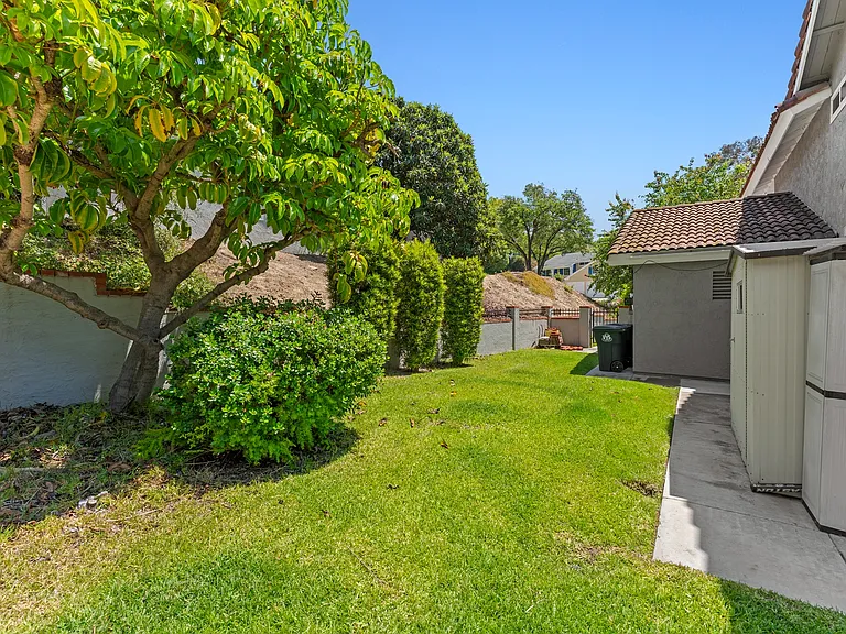 1533 Deerfoot Dr — Photo 36
