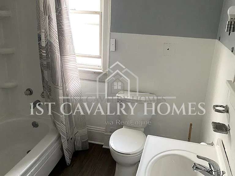 1383 Curtis St #2 — Photo 12
