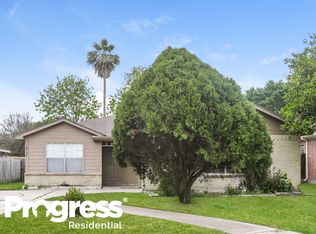 18702 Spinney Lane Dr, Cypress, TX 77433