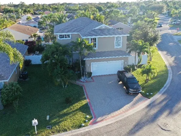 1791 Sawgrass Circle, Greenacres, FL 33413