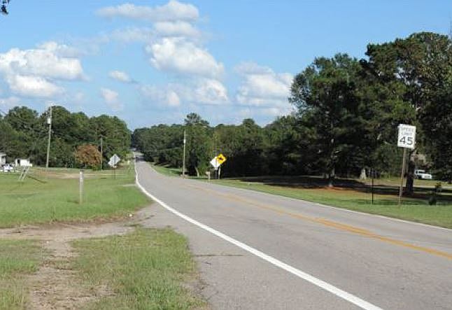 2nd image of 324 Glass Bridge Rd