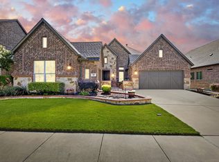 710 Sunflower Ave, Argyle, TX 76226