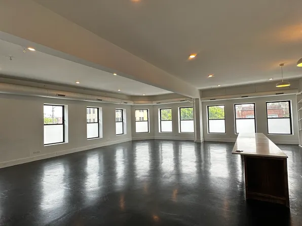 2500 W Chicago Ave #2E, Chicago, IL 60622