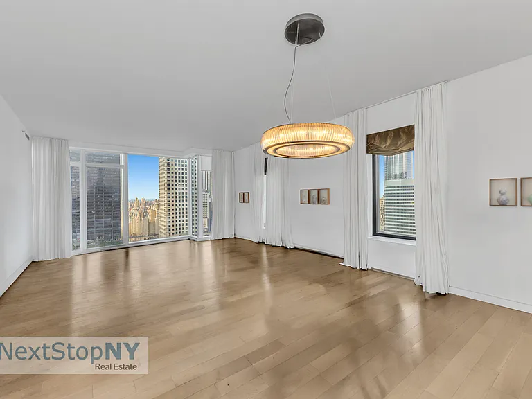 20 W 53rd St #36A — Photo 3
