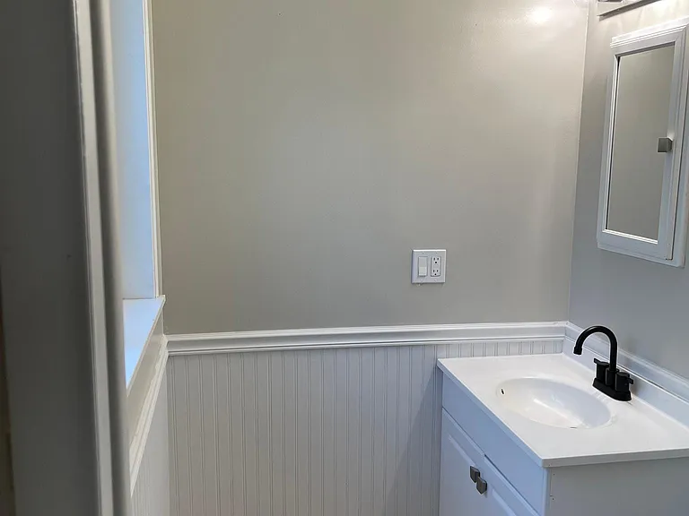 3230 W Grand Ave — Photo 4
