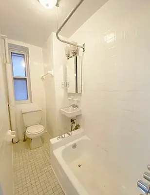 Rented by Waverly Realty Associates | media 18