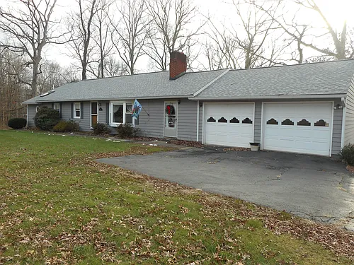 10433 Crockett Rd Photo 1