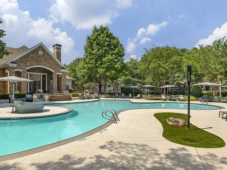 Bell Alpharetta — Photo 28