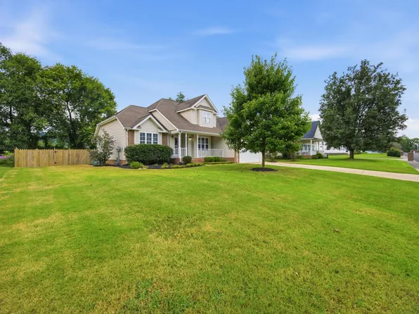 168 Mountain Brook Dr, Ringgold, GA 30736