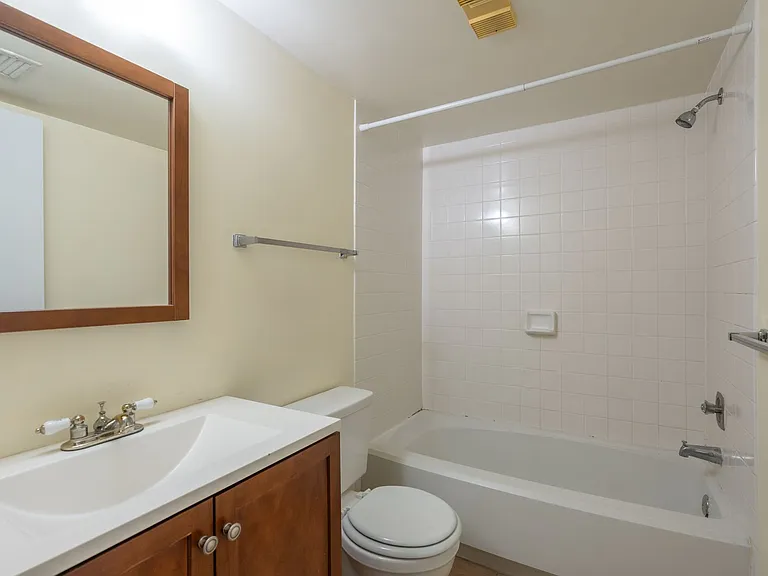 54 Veronese Ct — Photo 22
