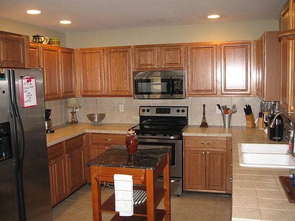 5th image of 2468 Tevis Ann Ct