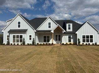 5228 Crick Ln, Hernando, MS 38632