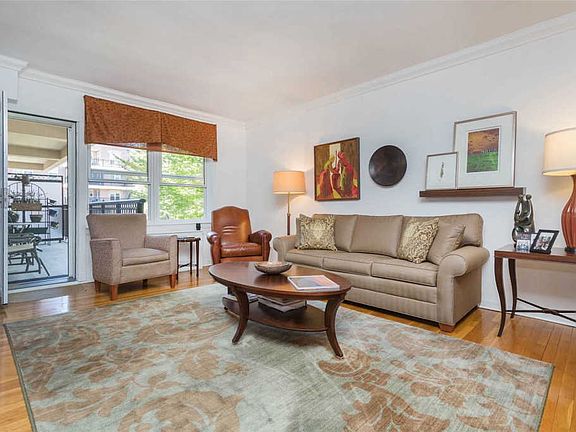5th image of 162-41 Powells Cove Blvd APT 4C