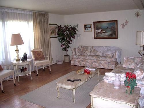 2nd image of 12 Falla Ct
