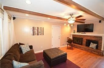 5th image of 9139 Hayes Dr