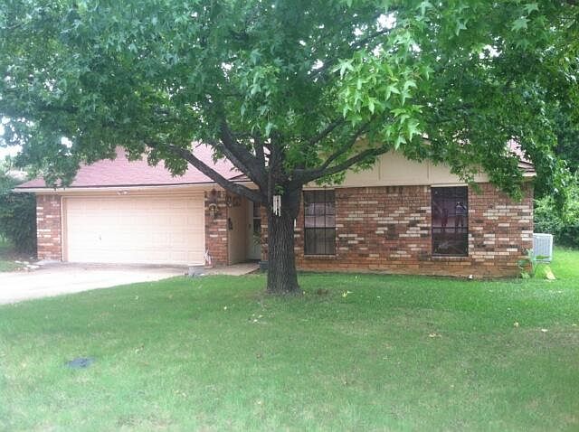 1st image of 714 Henslee Dr