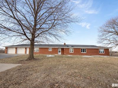 31635 Lynn Rd, Oakford, IL, 62673