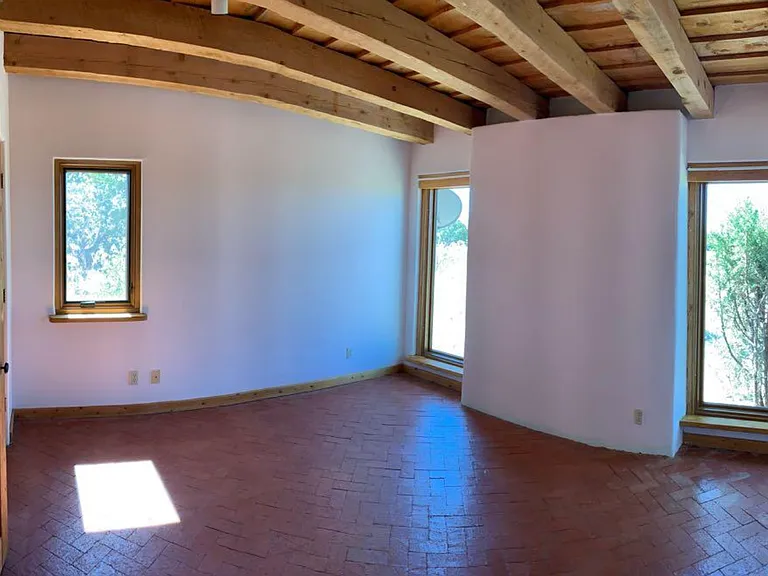 46 Alondra Rd — Photo 8