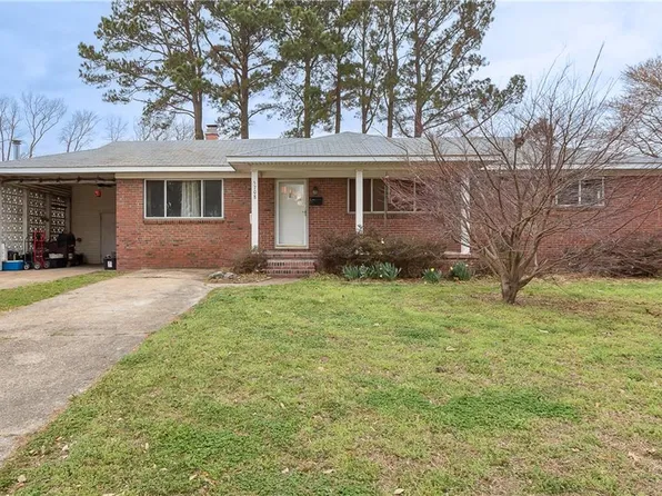 5708 Gretna Rd, Virginia Beach, VA 23455