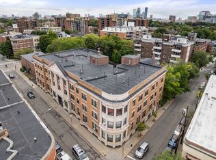 27 Longwood Ave #117, Brookline, MA 02446