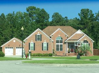 919 Deer Spring Ln, Wilmington, NC 28409